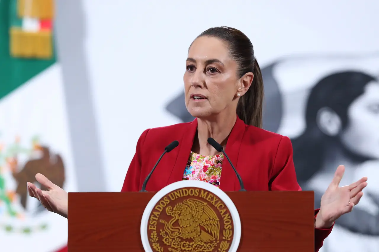 La Alta política en juego: Sheinbaum revela intentos de Sánchez por influir en su toma de posesión y la relación con el monarca