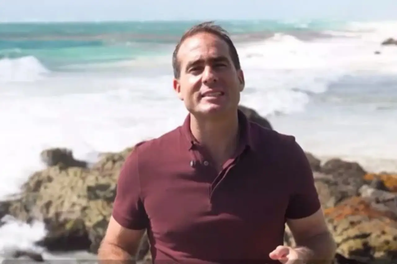 Gobierno de Reesistencia: Sheinbaum confirma investigación sobre presuntas irregularidades en acceso a playas por parte de hoteleros y autoridades locales en Tulum.