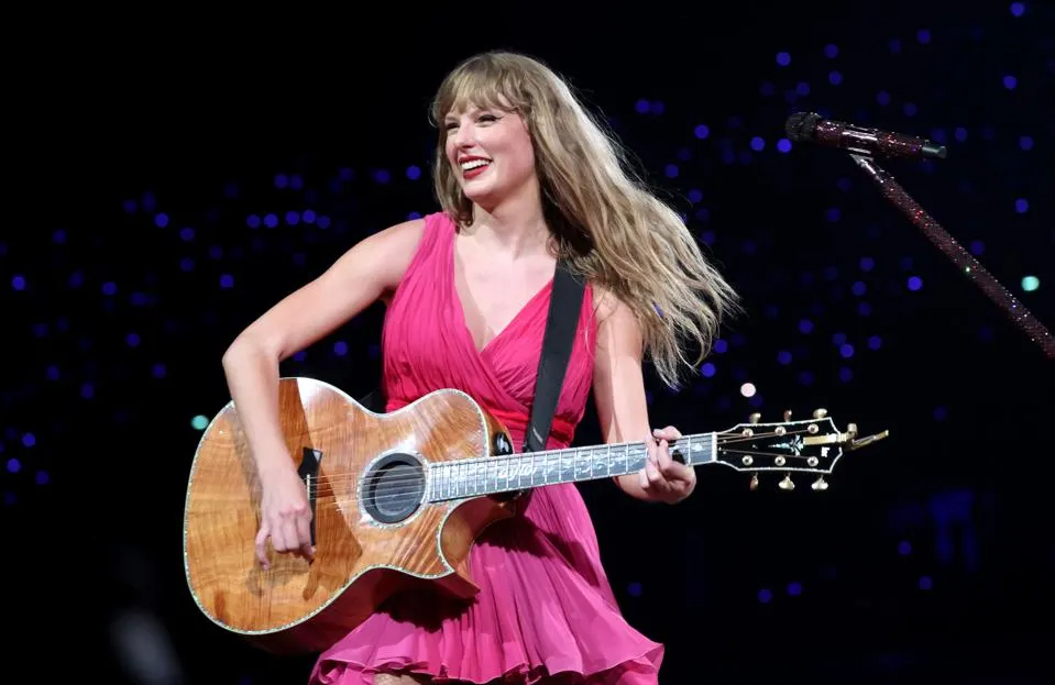 Taylor Swift 'Eras Tour': La espera finaliza, Disney+ estrena documental y película de su gira más exitosa en diciembre