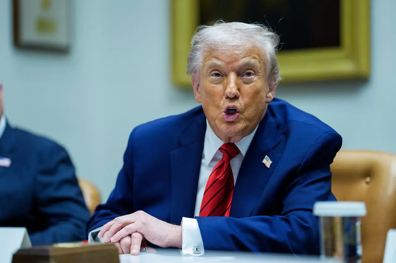 "Colombia en el punto de mira: Trump y Petro establecen un diálogo inédito después de un contacto directo"