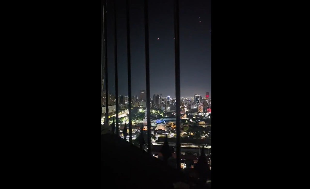 "Un tiroteo inquietante rodea el corazón del poder: ¿qué conspiración gira alrededor del Palacio Presidencial venezolano?"